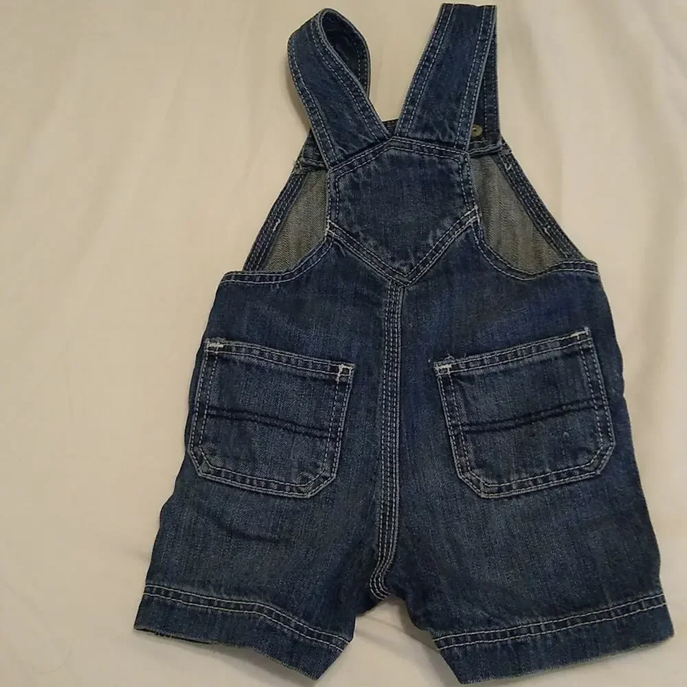 Old Navy kids 3/6 months overalls.